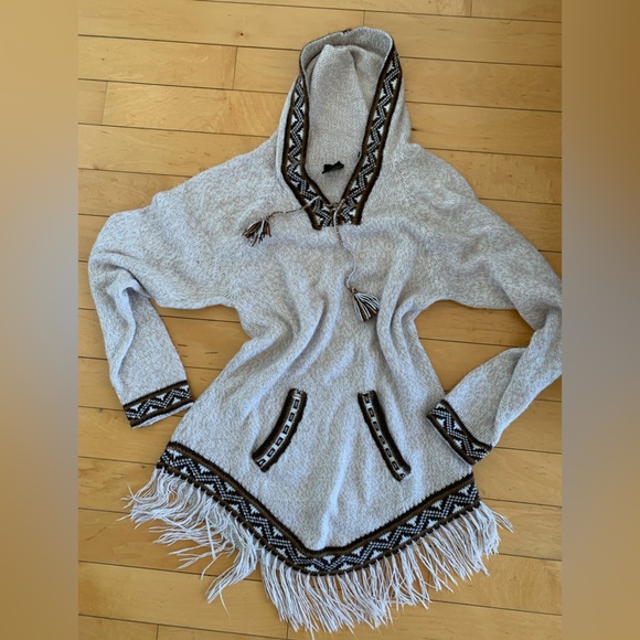 Alpaca sweater and purse bundle - Picture 2 of 7